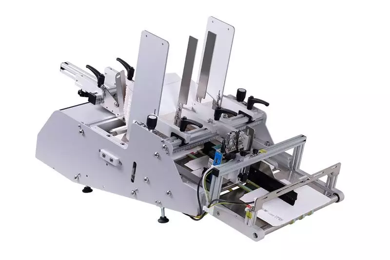 Mettifoglio automatico a frizione per fogli, astucci, buste e cartellini - NIO FEEDER